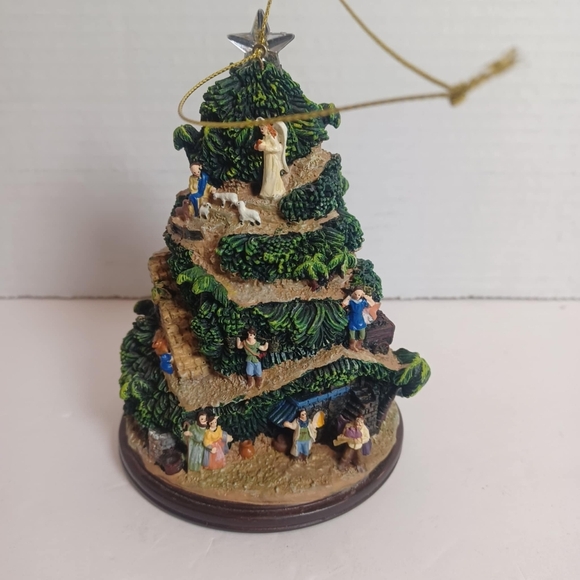 Thomas Kinkade 5.5" NATIVITY ORNAMENT Glory Newborn King Lighted Christmas Decor - Picture 2 of 6